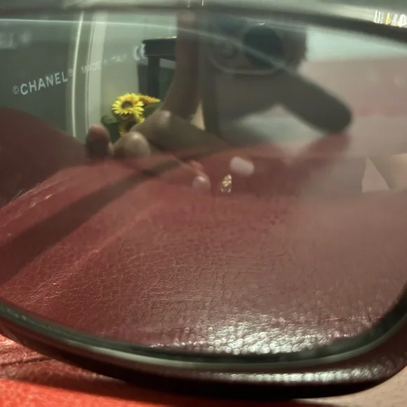 CHANEL Vintage Black Sunglasses Mother of Pearl - Picture 11 of 13